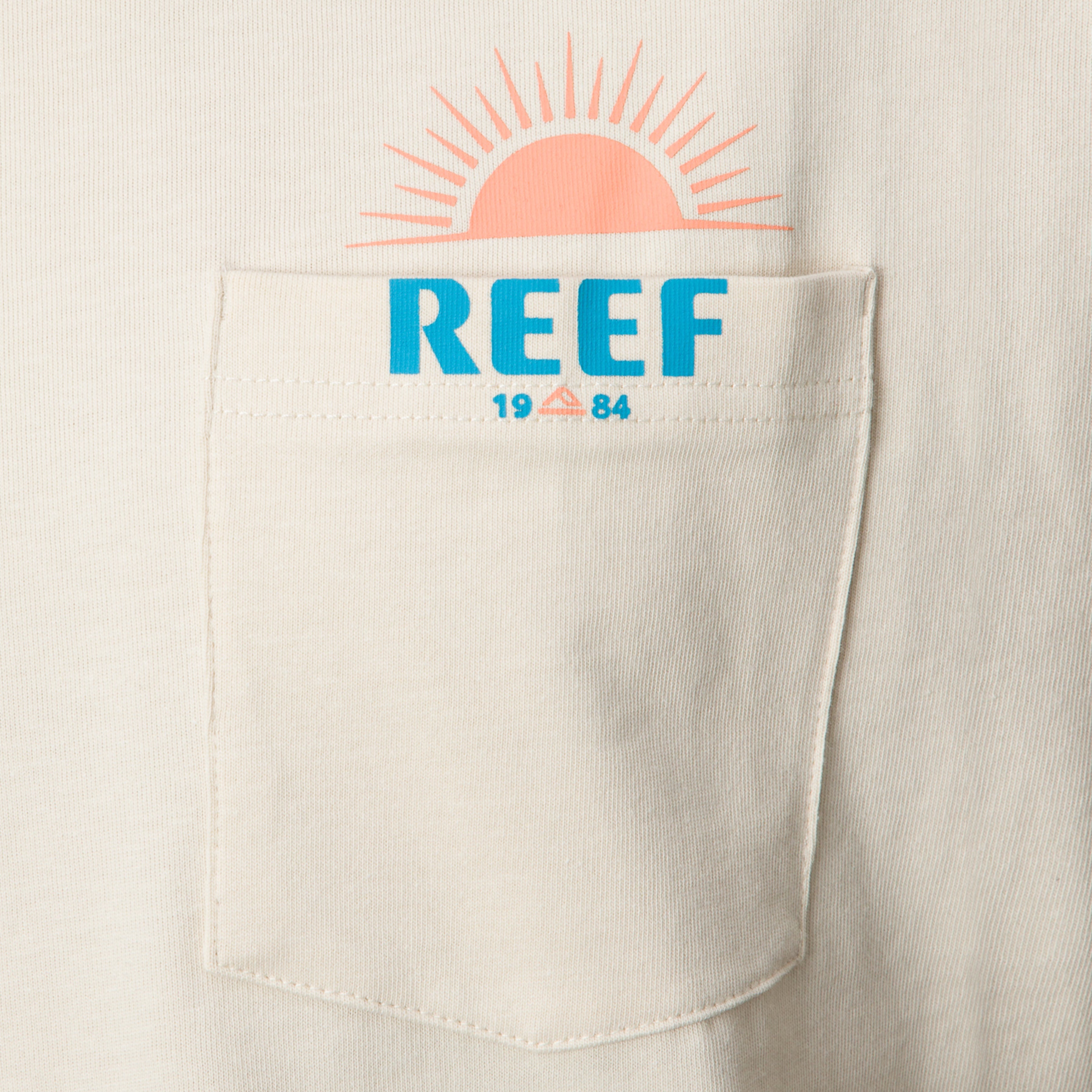 Sunrise Pocket Short Sleeve T-Shirt - Image 3