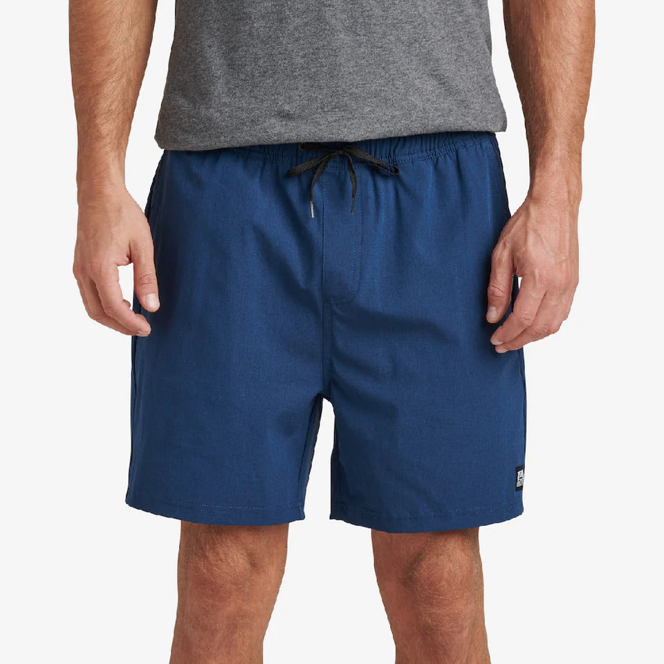 Fields E Waist Walk Short