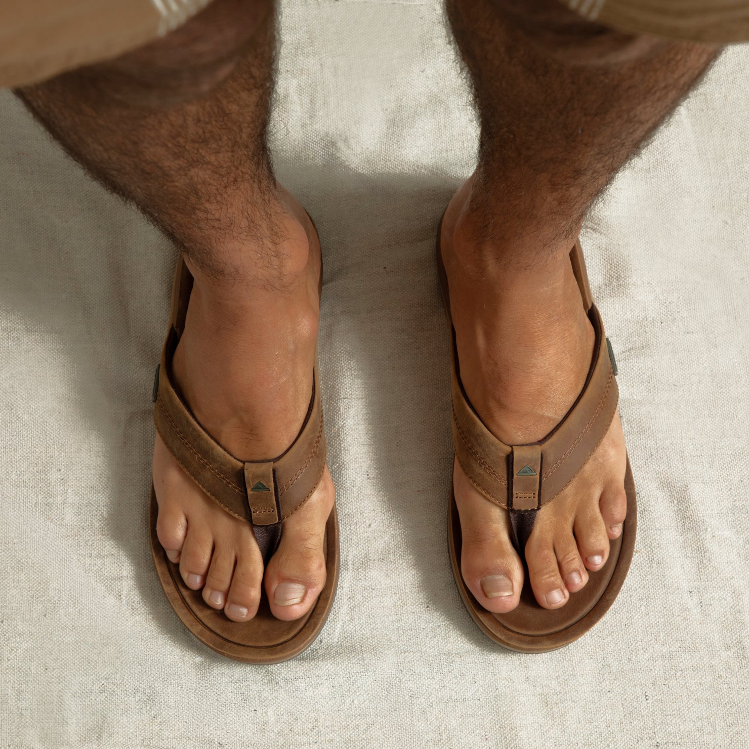 Alternative view of Leather Offshore